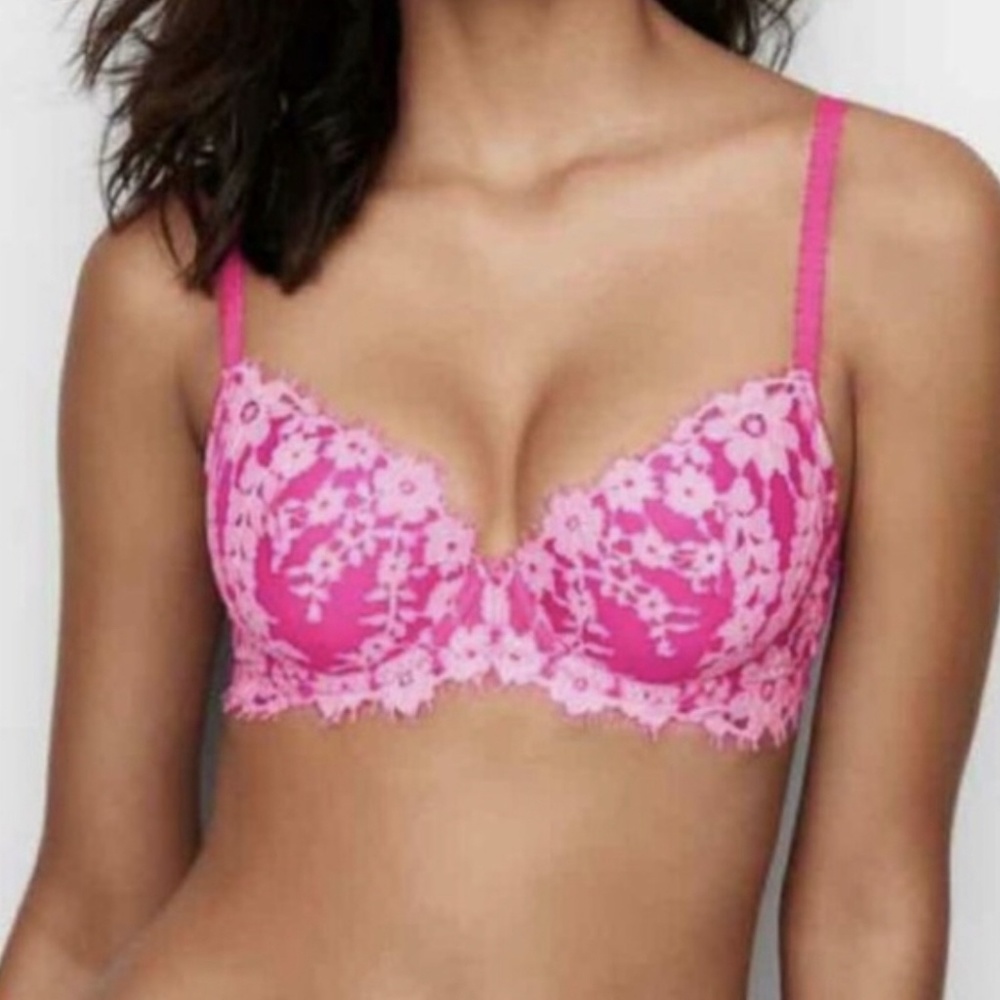 VICTORIA SECRET Pink lace bra